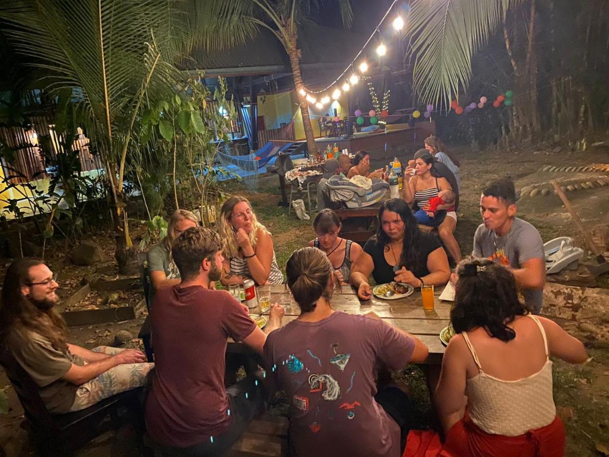 Luminosa Uvita Hostel المظهر الخارجي الصورة